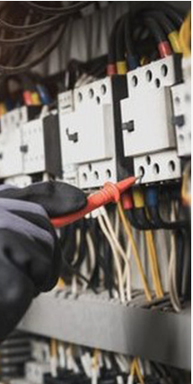 株式会社創継では電気工事をいたします。